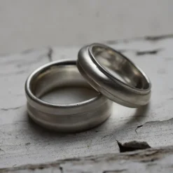 Tomfoolery Apollo 6mm Band Discount