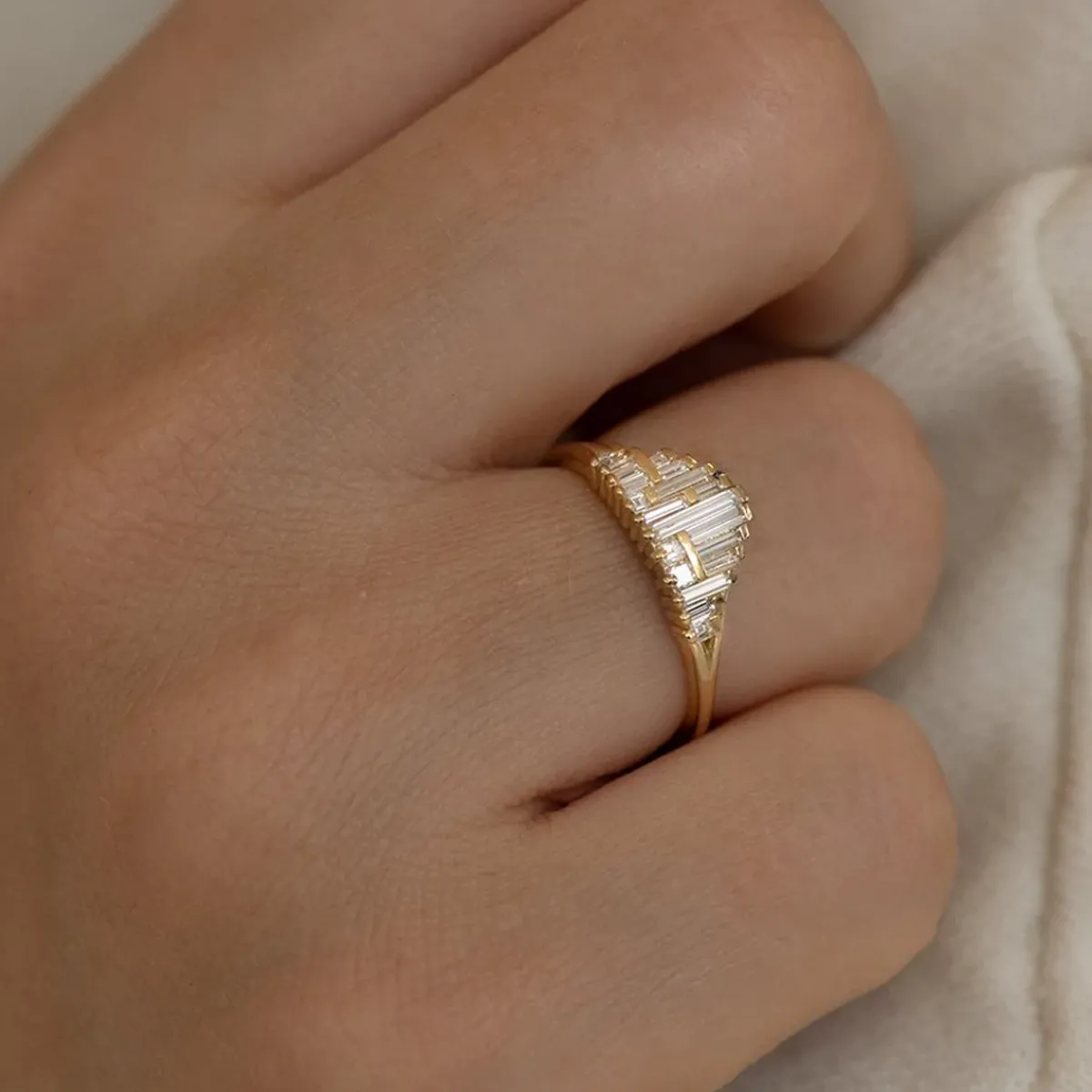 Tomfoolery Art Deco Style Gradient Ring Outlet