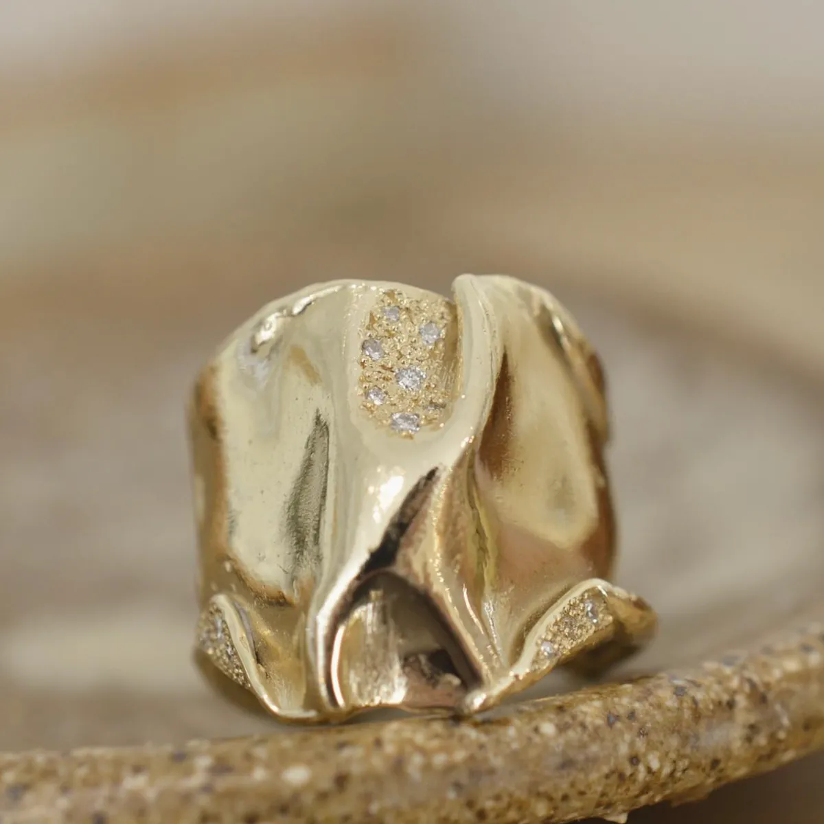 Tomfoolery Athena Gold Textured Wide Ring Online