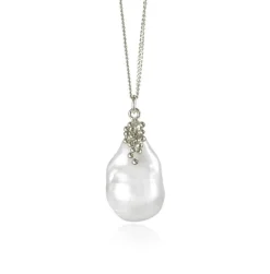 Tomfoolery Baroque Pearl Pendant New