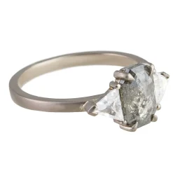 Tomfoolery 18ct White Gold Emerald Rose Cut Three Diamond Ring Fashion
