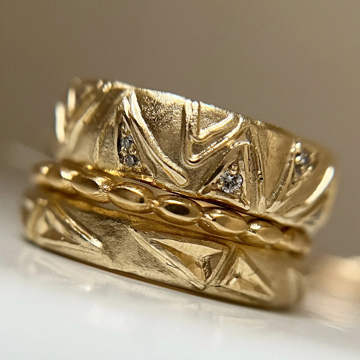 Tomfoolery 9ct Yellow Gold Engraved Triangle Band Online