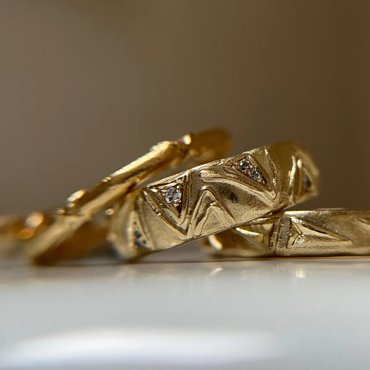 Tomfoolery 9ct Yellow Gold Engraved Triangle Band Online