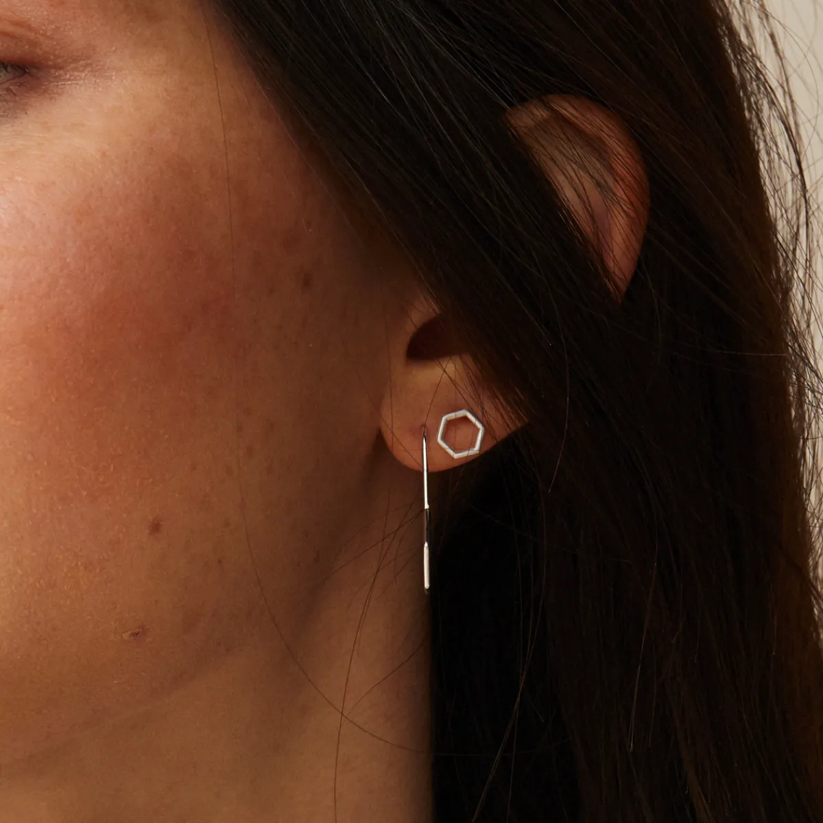Tomfoolery Curve Hexagon Studs Fashion
