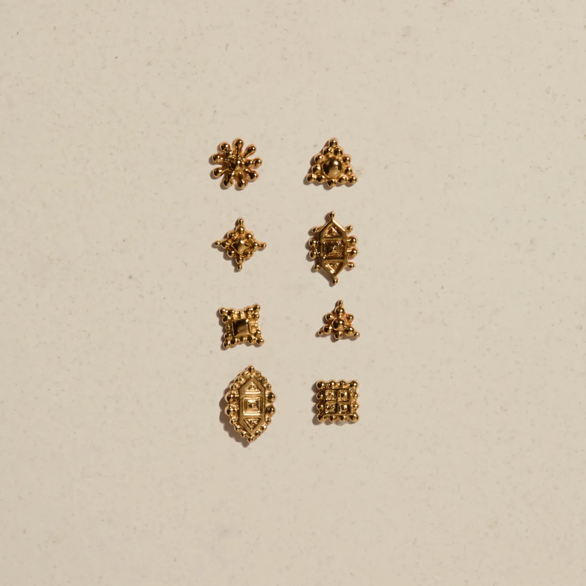 Tomfoolery Dala 6 Gold Stud Outlet