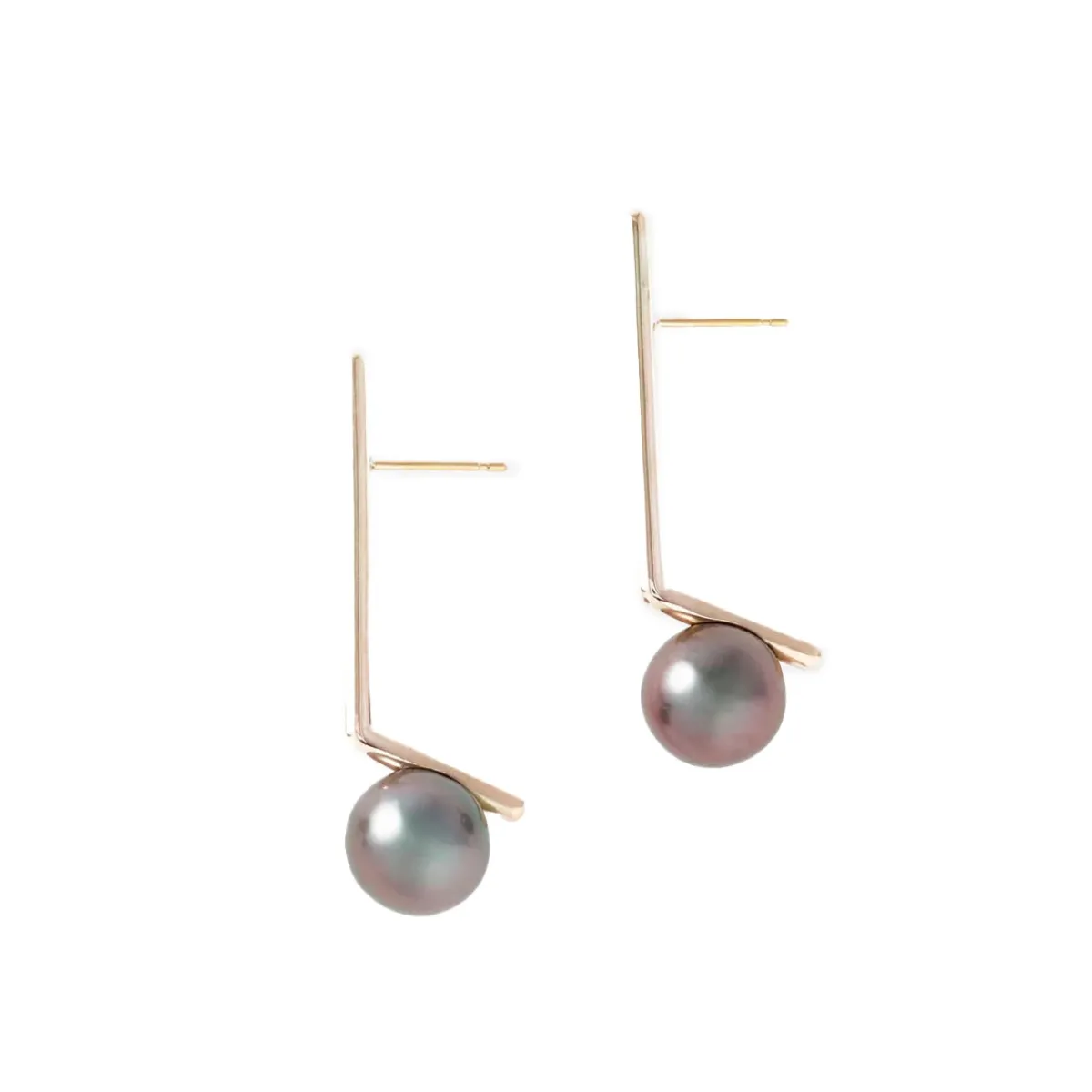 Tomfoolery Dent Bar Pearl Earrings Fashion