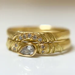 Tomfoolery Diamond Droplet Engagement Ring Discount
