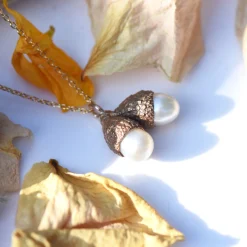 Tomfoolery Double Cup Silver & Purple Pearl Acorn Necklace Hot