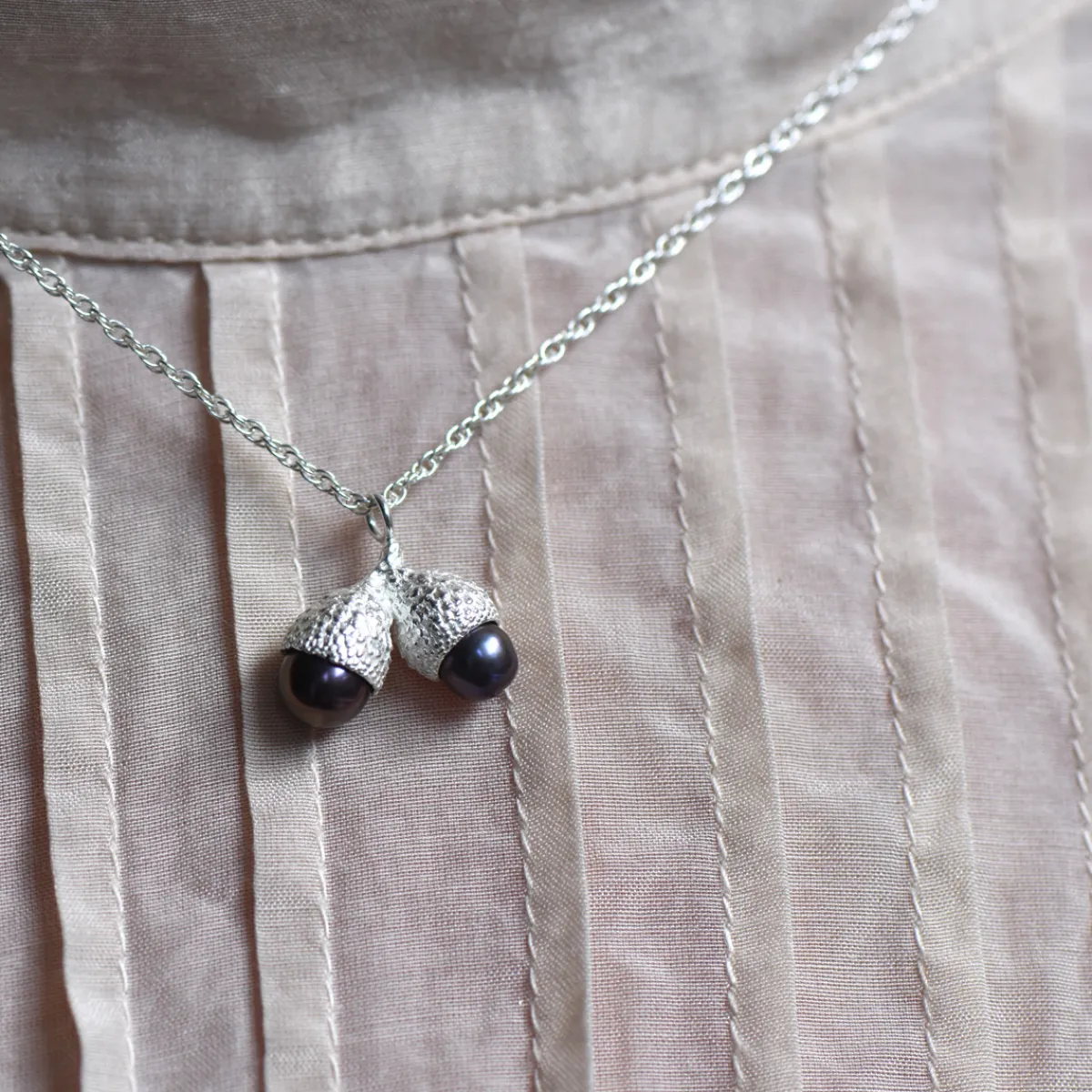 Tomfoolery Double Cup Silver & Purple Pearl Acorn Necklace Hot