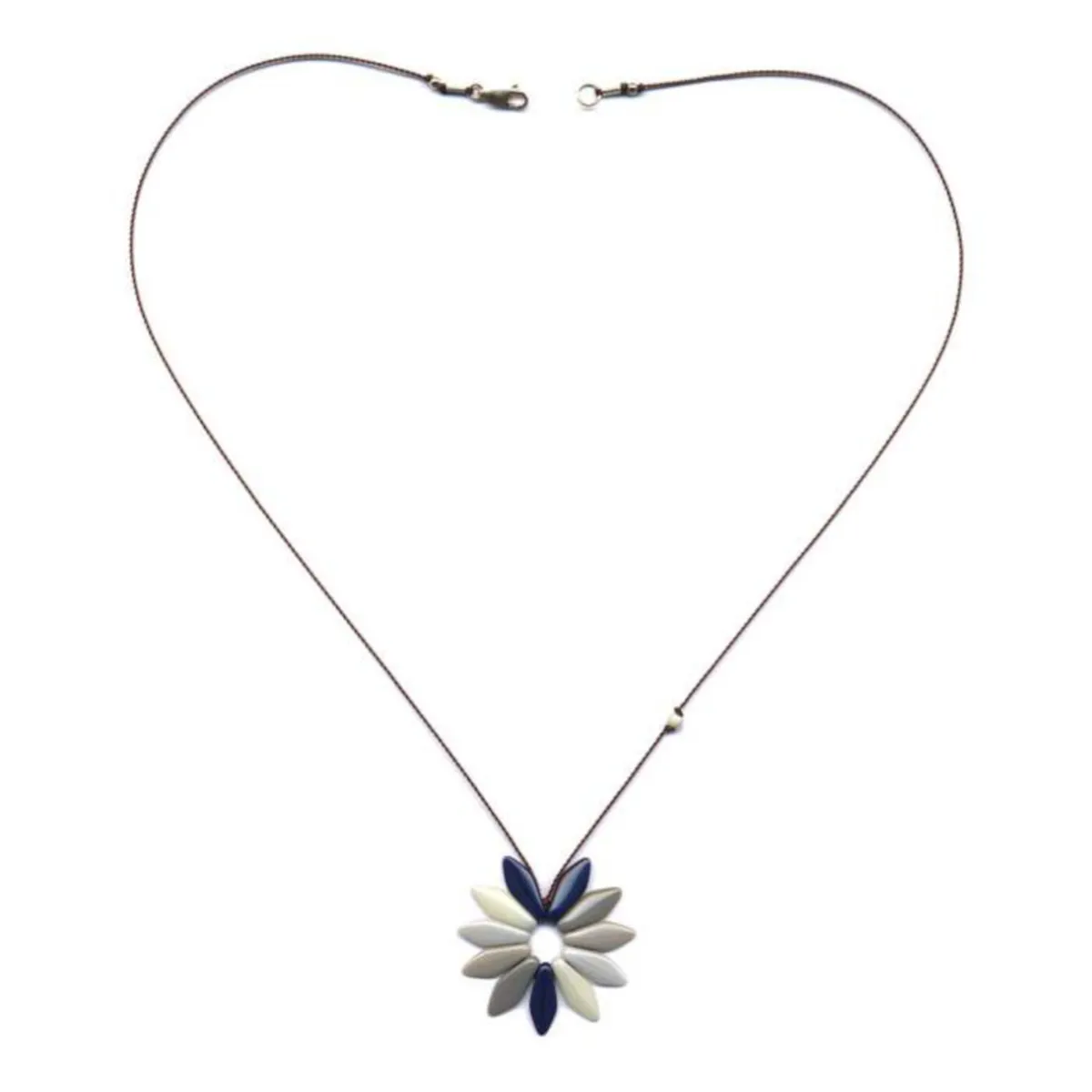 Tomfoolery Flower Necklace Discount