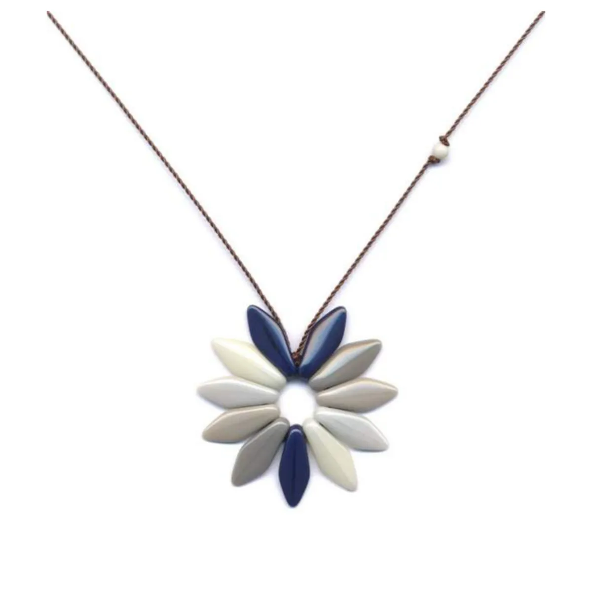 Tomfoolery Flower Necklace Discount