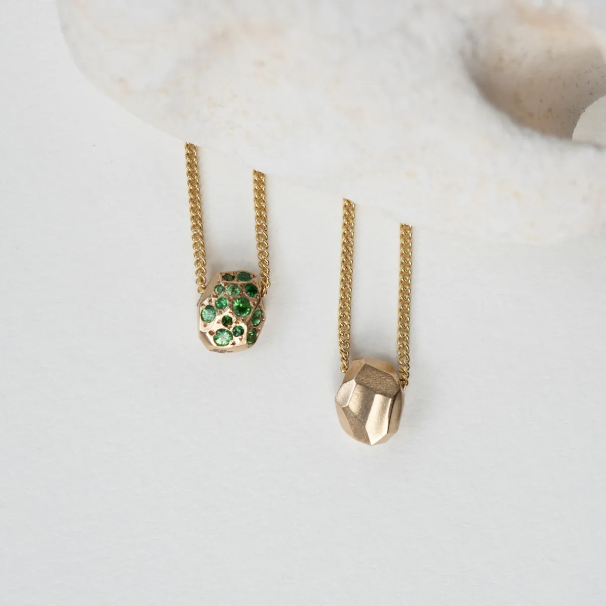 Tomfoolery Gea Reversible Necklace Online