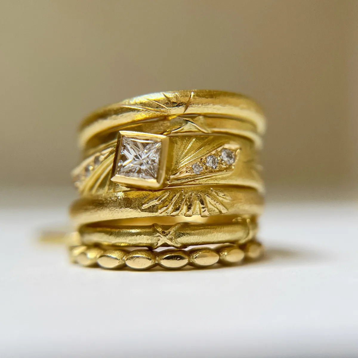 Tomfoolery Glint Band Ring Hot