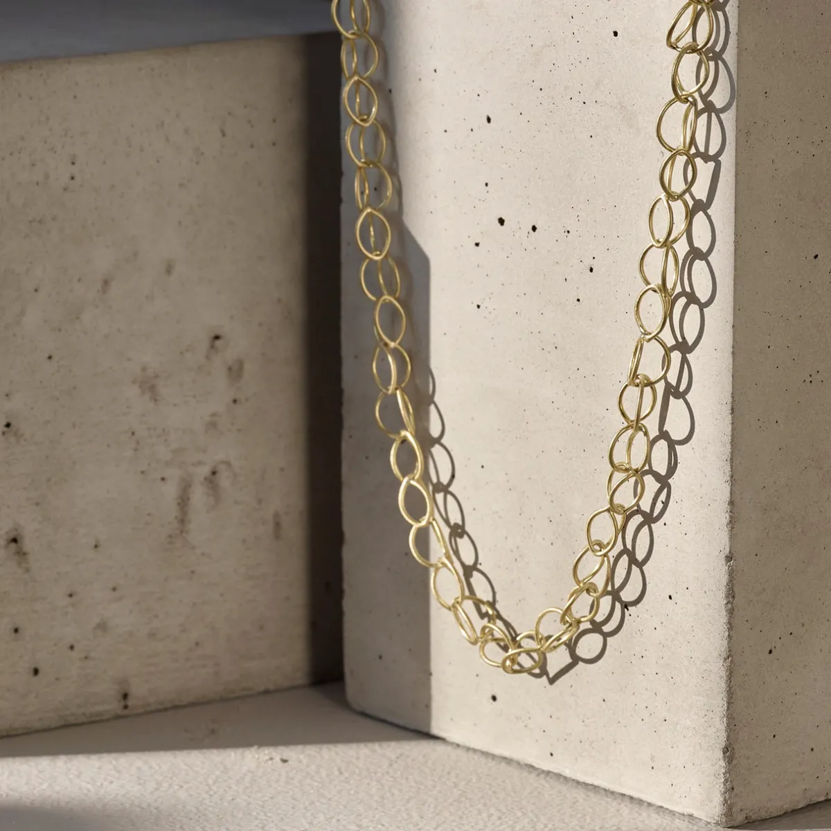 Tomfoolery Gold Lily Chain Link Necklace New
