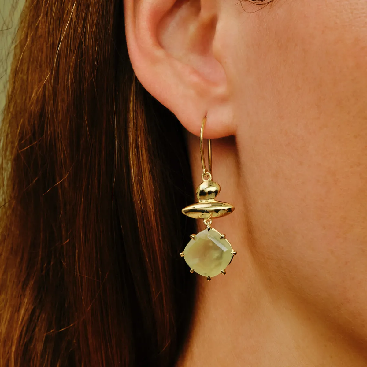 Tomfoolery Gold Pebble Prehnite Balance Drop Earrings New