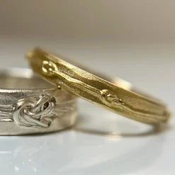 Tomfoolery Gold Small Knots Band Best
