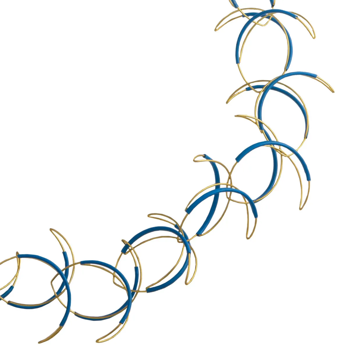 Tomfoolery Gold Twist Necklace Hot