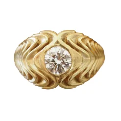 Tomfoolery Harmonic Wave Diamond Ring Fashion