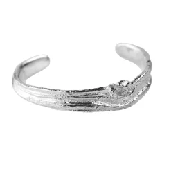 Tomfoolery Knot Oak Cuff in Silver Outlet