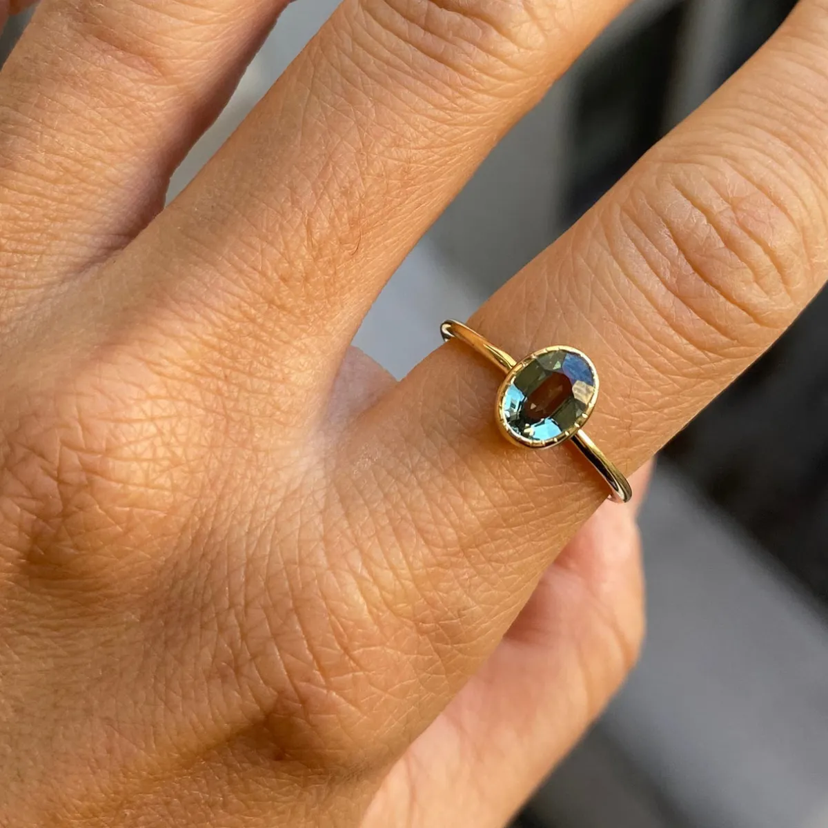 Tomfoolery Large Green Sapphire Wisp Ring Outlet