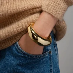 Tomfoolery Large Molten Hinged Cuff New