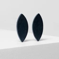 Tomfoolery Leaf clip-on earrings Outlet