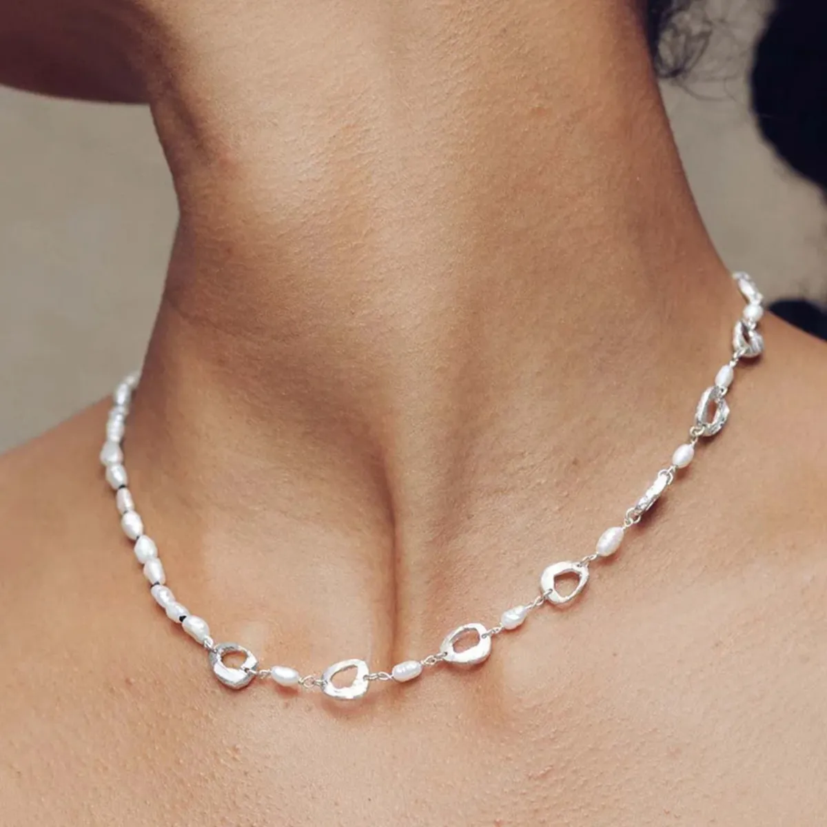 Tomfoolery Leucia Silver & Freshwater Pearl Necklace Best