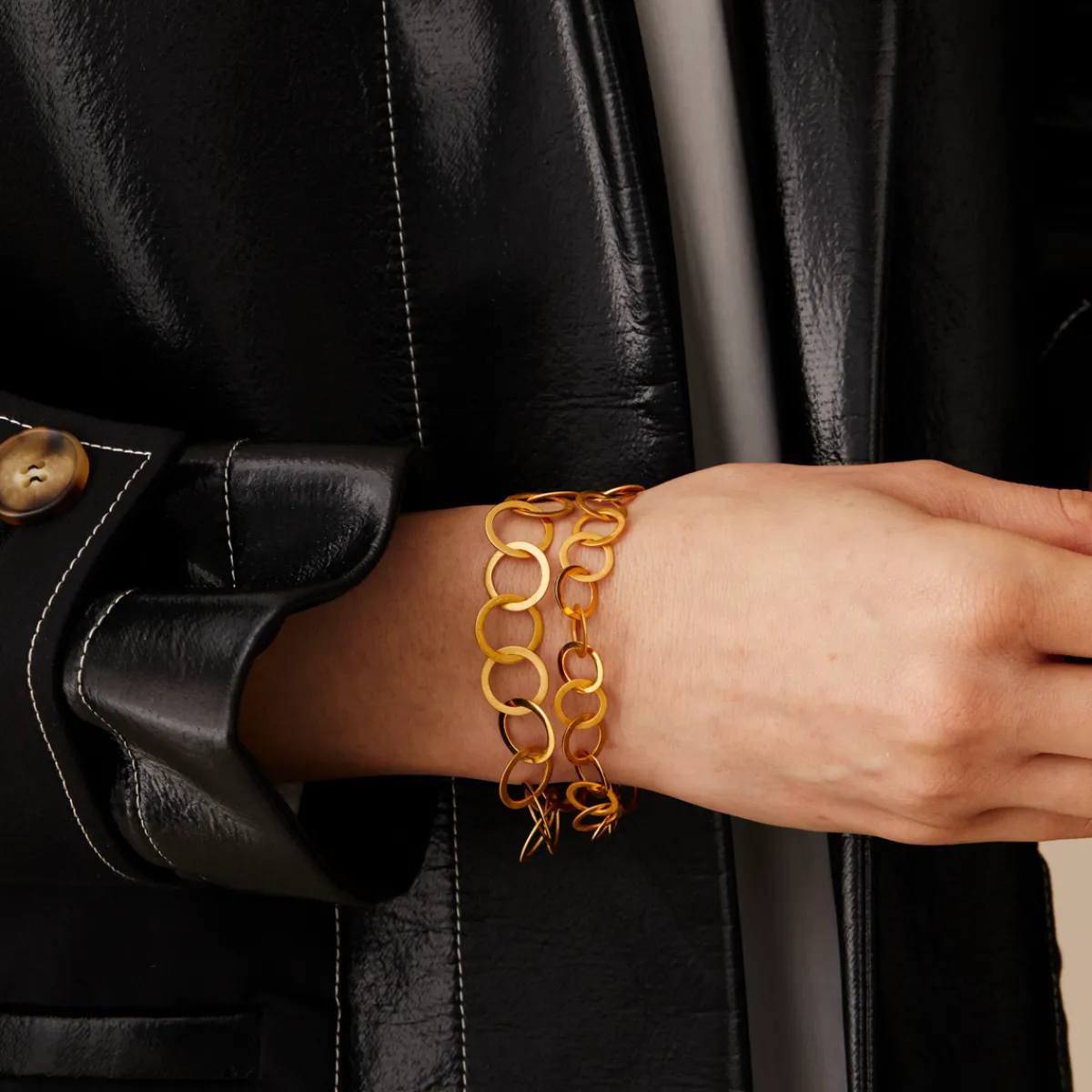 Tomfoolery Linear Circle Chain Link Bracelet Hot