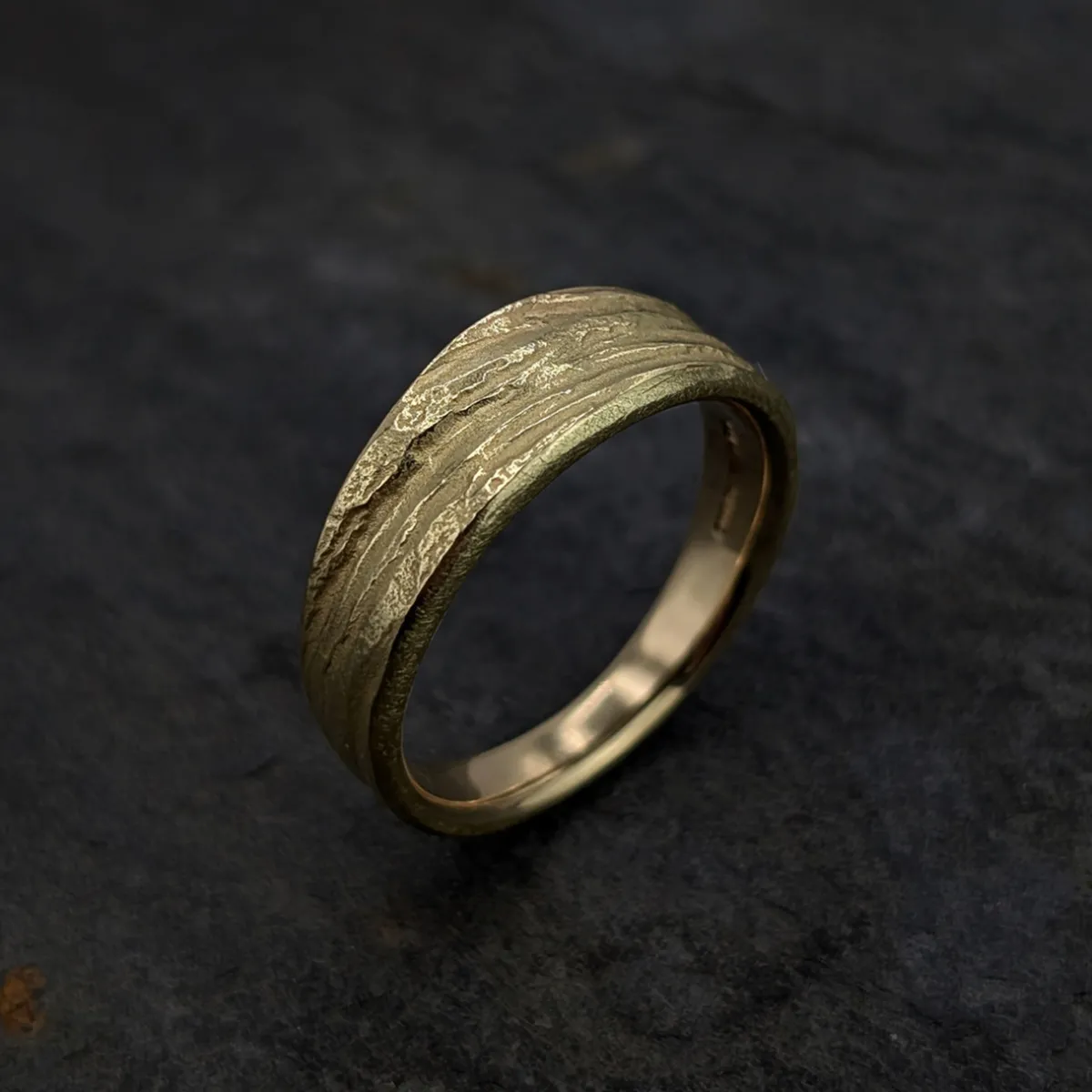 Tomfoolery Machrie Bay Gold Tapered Band Fashion