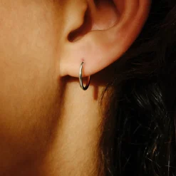 Tomfoolery Mini Sleeper Silver Hoop 12mm Outlet