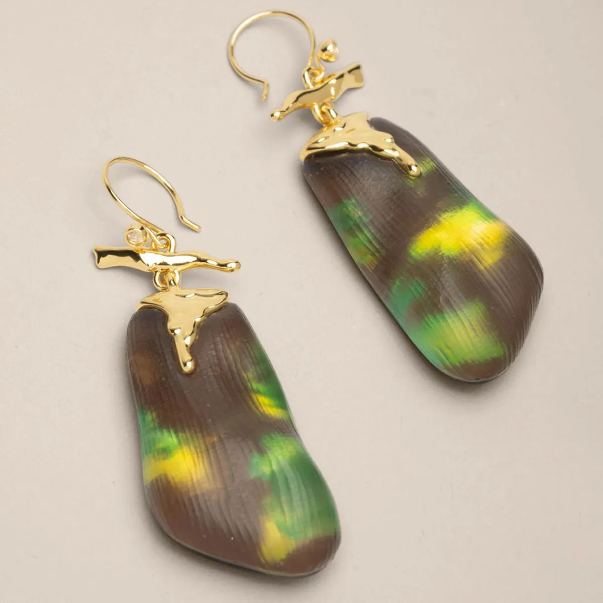 Tomfoolery Molten Gold Lucite Drop Earrings Sale