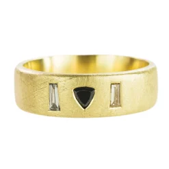 Tomfoolery Muse Trilliant Three Diamond Ring Fashion