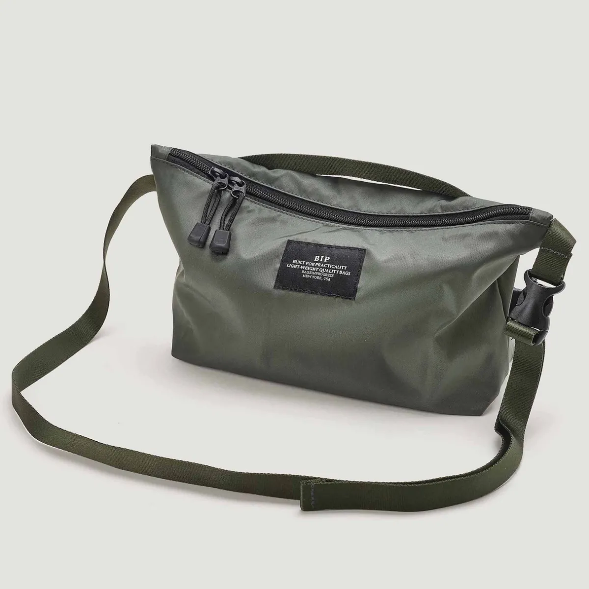 Tomfoolery Nylon Twill Fannypack Crossbody in Khaki Green New