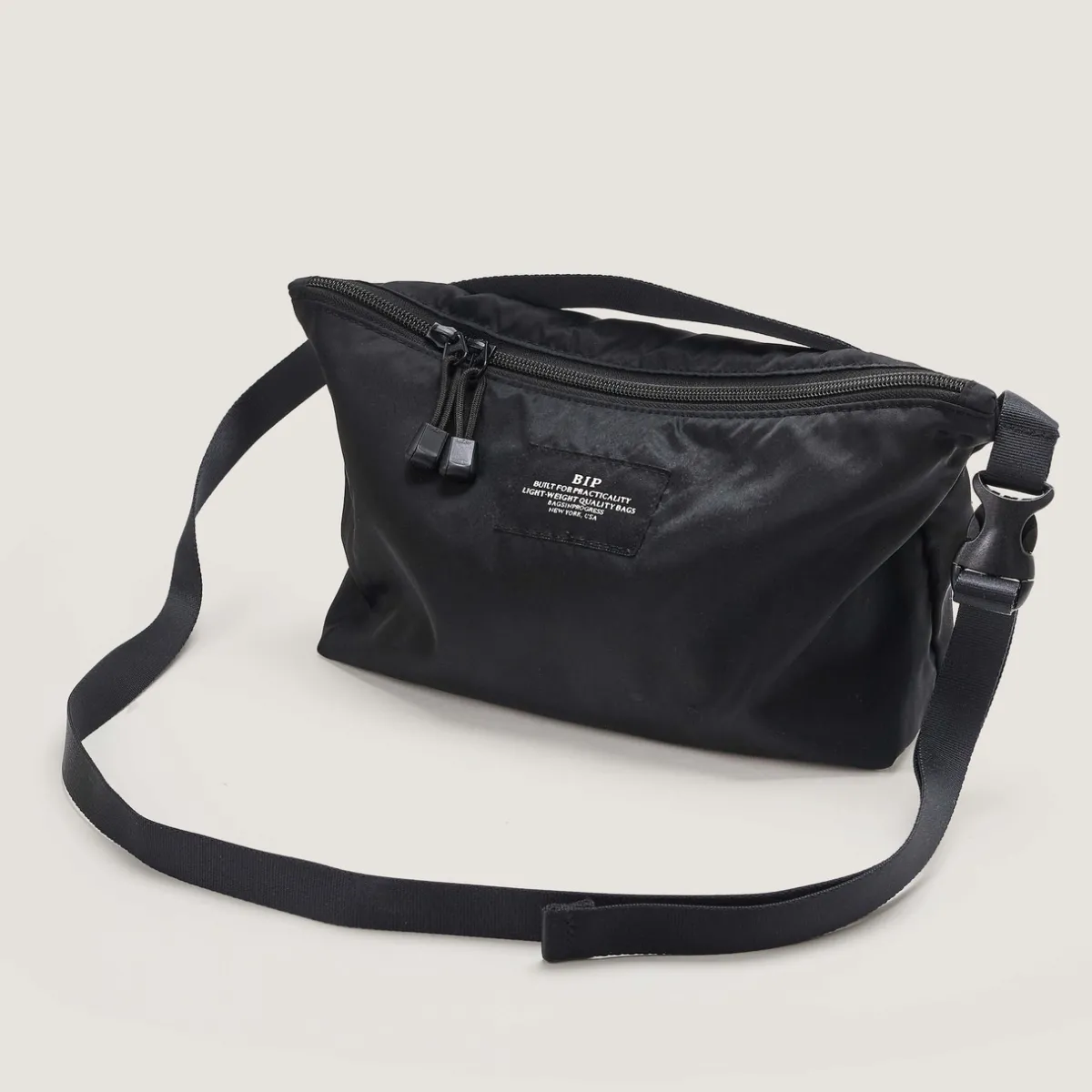 Tomfoolery Nylon Twill Fannypack Crossbody in Black Fashion