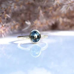 Tomfoolery Oak Blue Sapphire Ring Hot