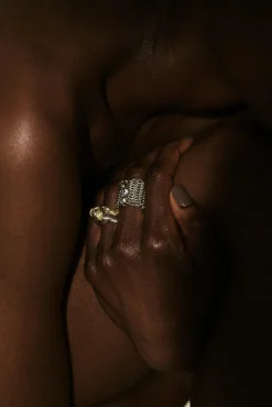 Tomfoolery One Of A Kind ‘Echo’ Art Ring Fashion