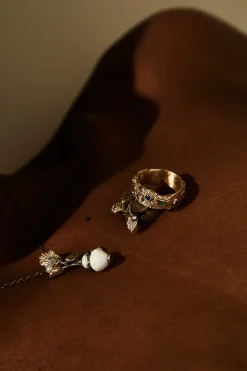 Tomfoolery One Of A Kind ‘The Secret Garden During The Storm Art Ring Hot