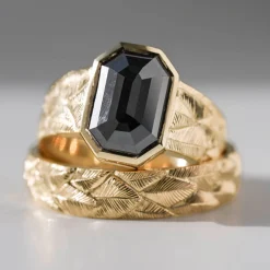 Tomfoolery One-Of-A-Kind Diavel Crow Solitaire Ring Online