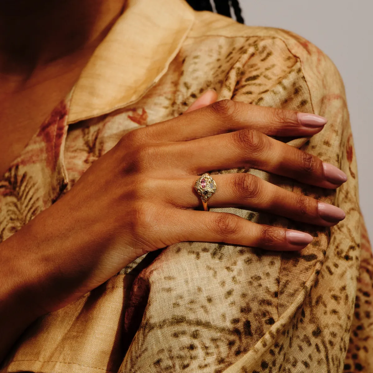 Tomfoolery One-Of-A-Kind Peach Sapphire Diamond Relic Ring Fashion