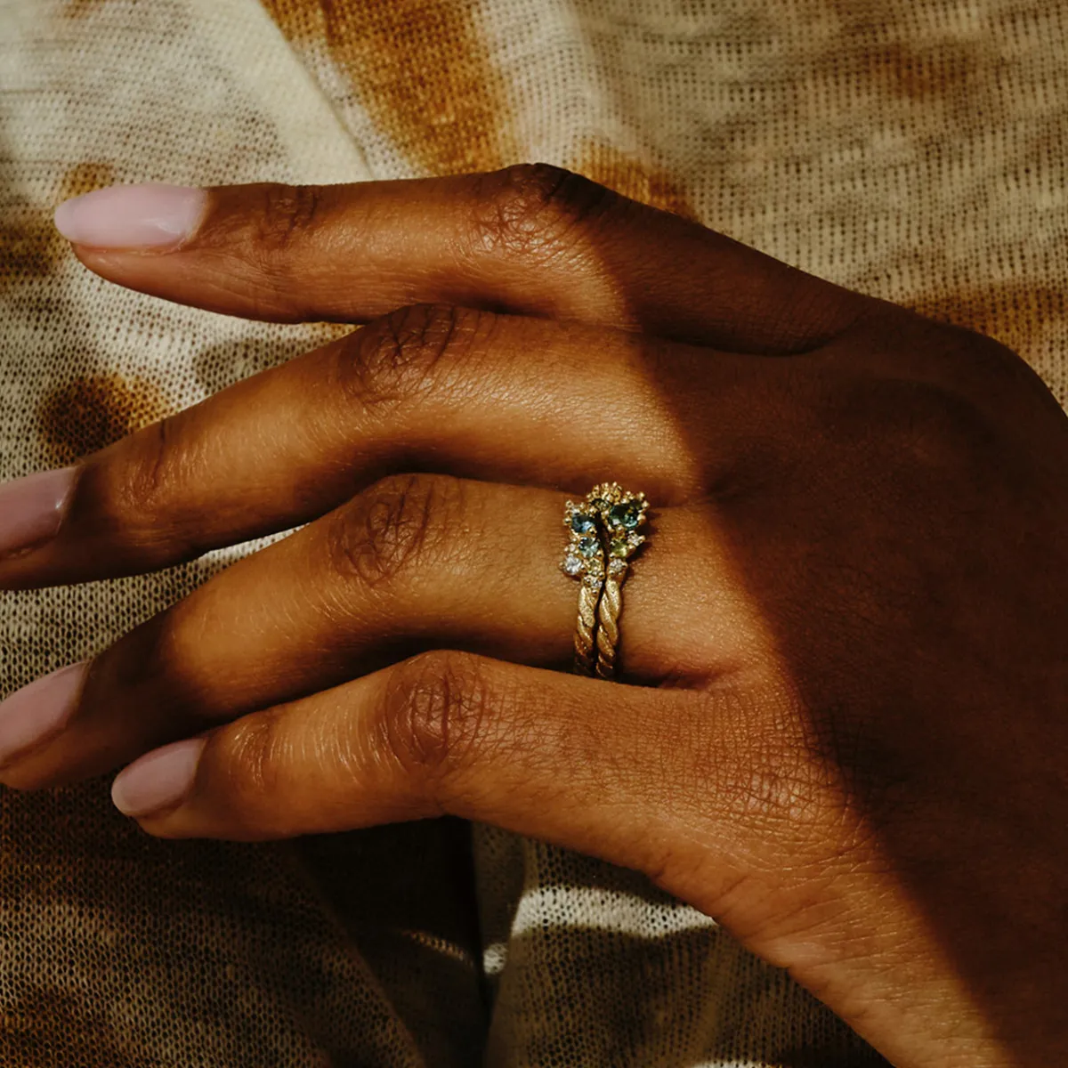 Tomfoolery One-Of-A-Kind Sapphire & Diamond Cluster Organic Twist Ring Sale