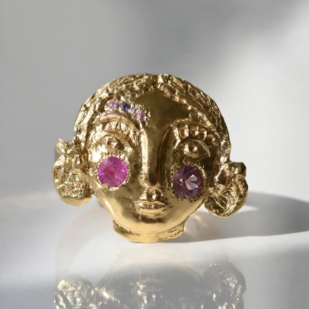 Tomfoolery One-Of-A-Kind Sapphire Face Ring Online