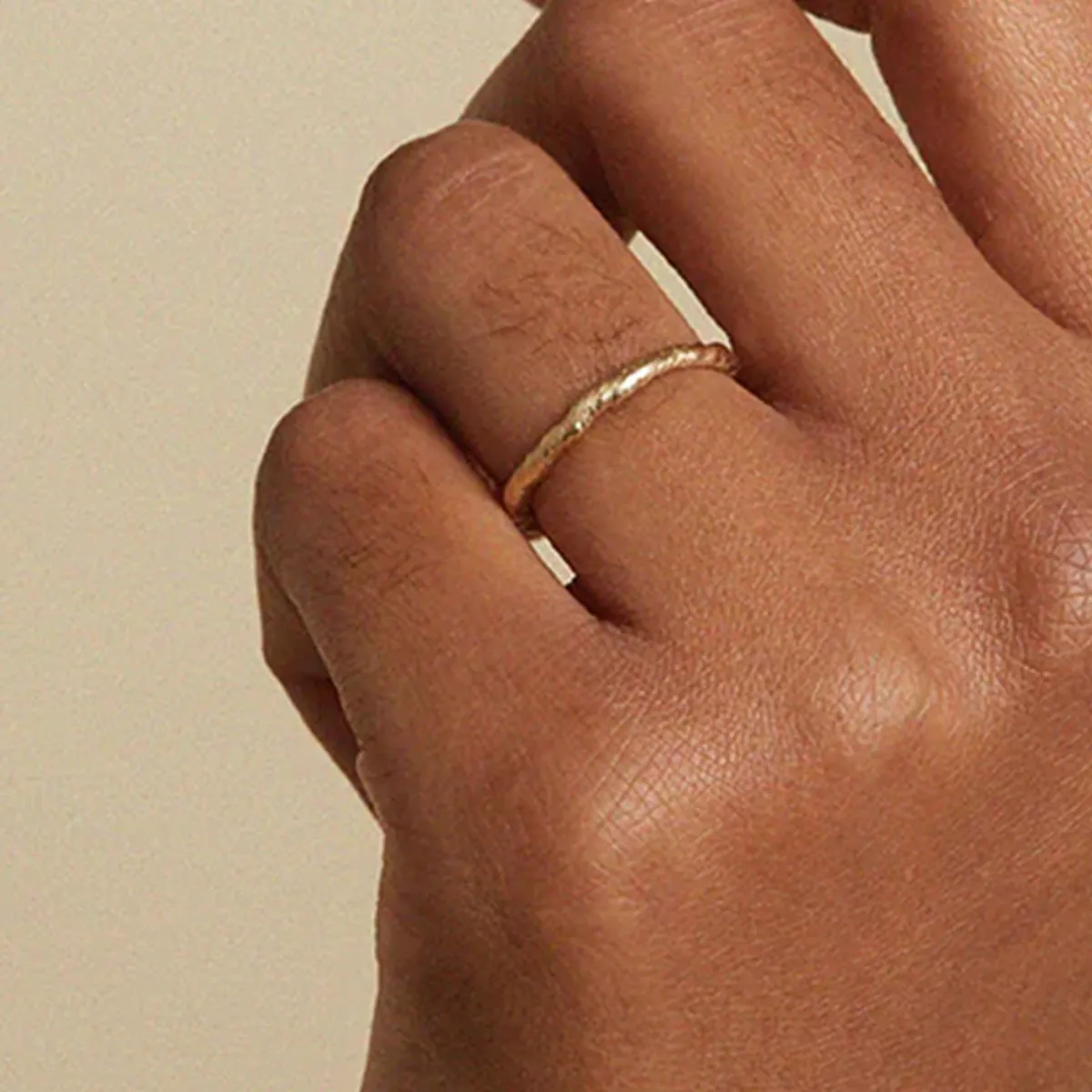 Tomfoolery Organic Twist Detail Wedding Band Discount