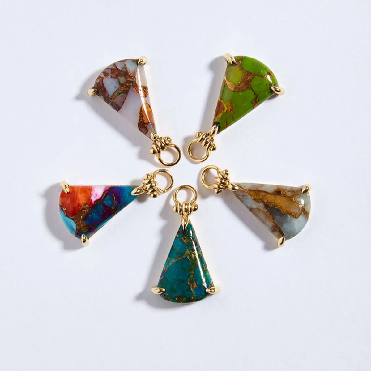 Tomfoolery Orion Déjà-Vu Spiny Oyster Charm New