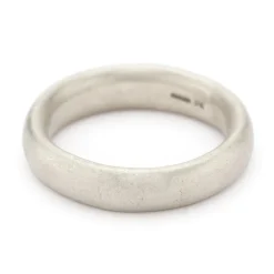 Tomfoolery Oval Section Wedding Band – 6mm Clearance