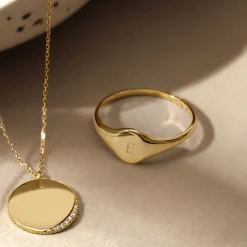 Tomfoolery Petite Signet Ring in 14ct Yellow Gold Sale