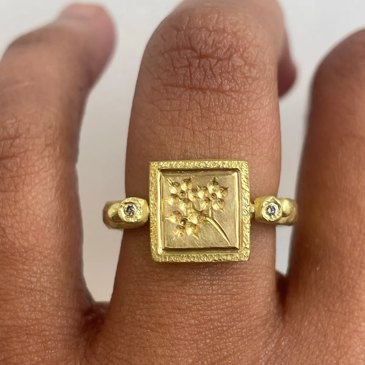 Tomfoolery Seasons & Time Art Ring Outlet