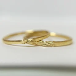 Tomfoolery Secret Kiss Ring Online