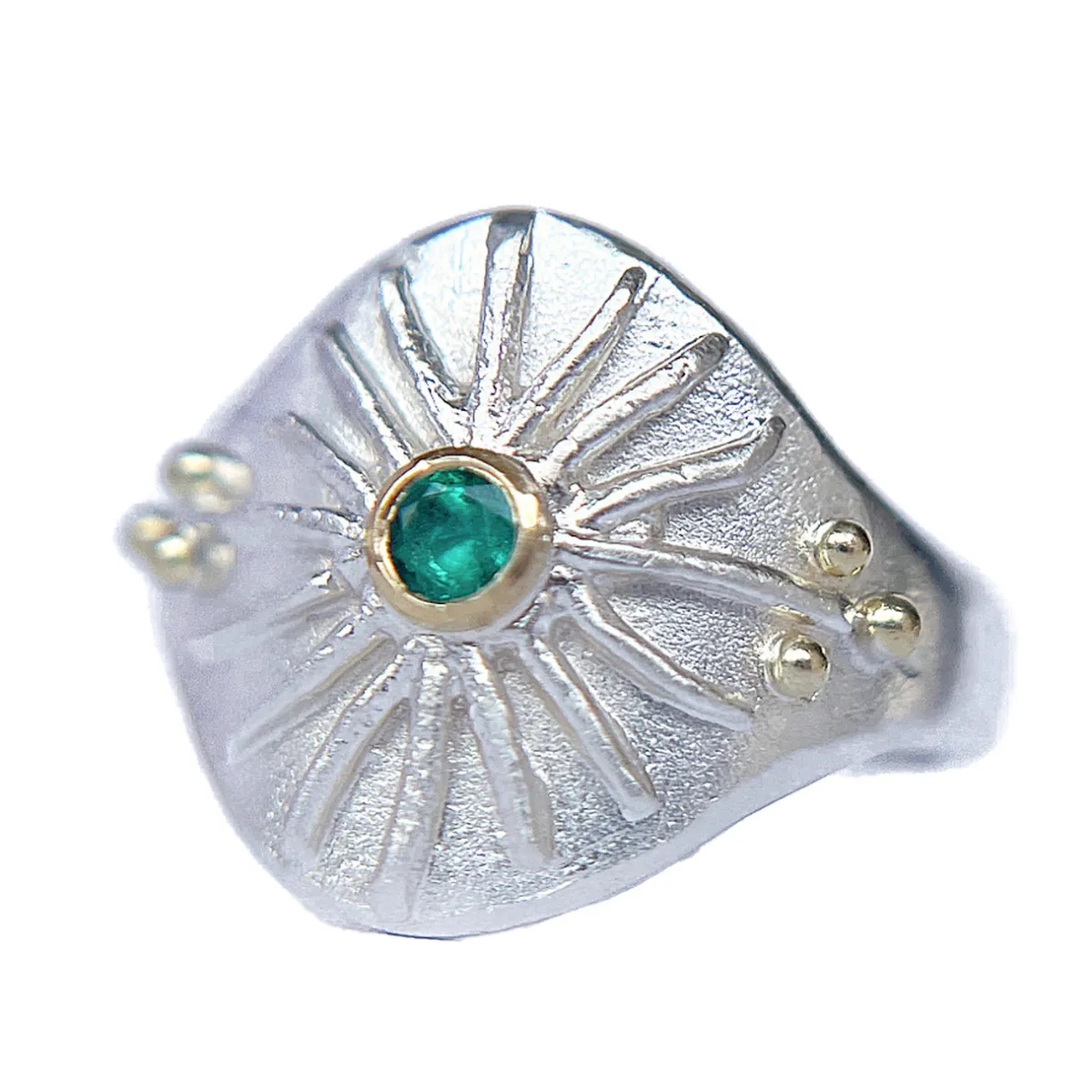 Tomfoolery Silver & Emerald Shield Signet Ring Hot