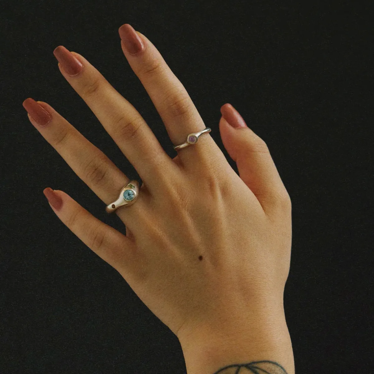 Tomfoolery Silver Gemstone Curved Bae Ring Clearance