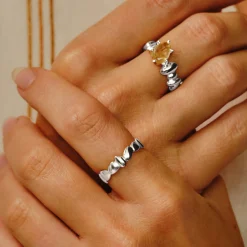 Tomfoolery Silver Pebble Balance Ring New